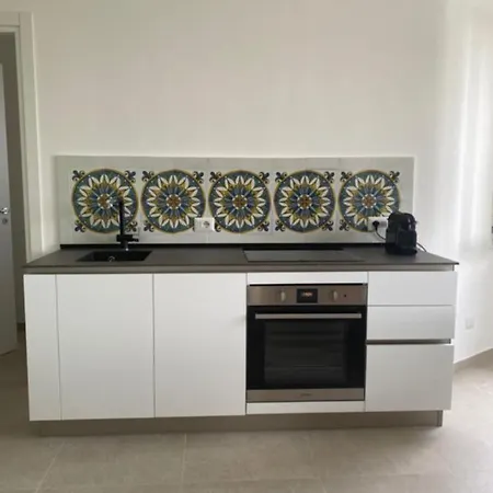 Paradisea Guillhome Taormina