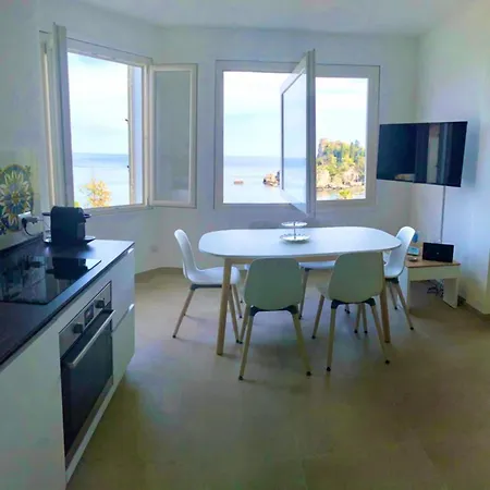 Paradisea Guillhome Apartmán