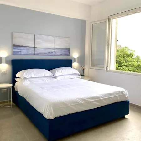 Paradisea Guillhome *